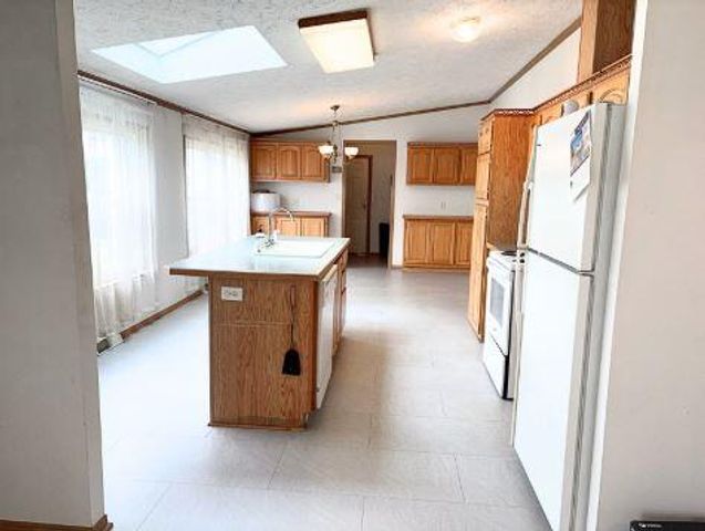 10424 W Ef Avenue, Kalamazoo, MI 49009