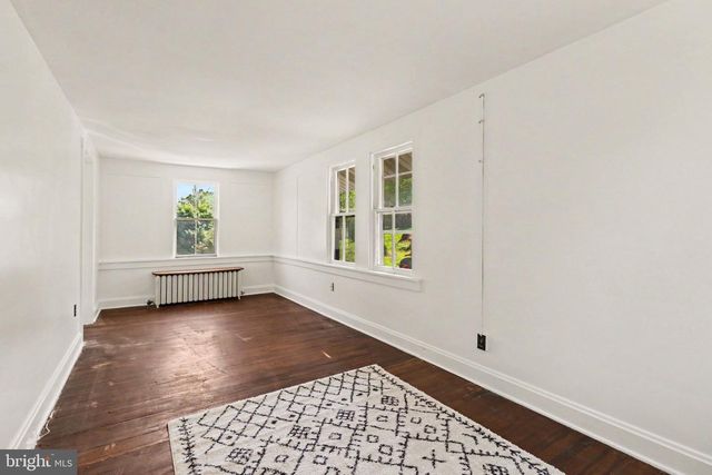 15 HILLSIDE RD, Dauphin, PA 17018