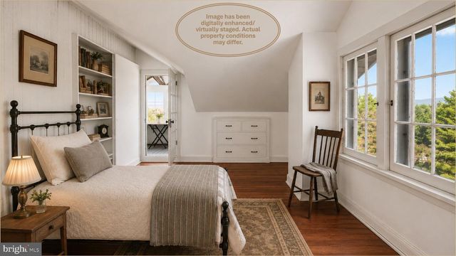15 HILLSIDE RD, Dauphin, PA 17018