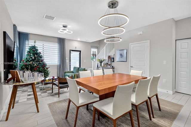 4740 NW 84th Ave, Doral, FL 33166