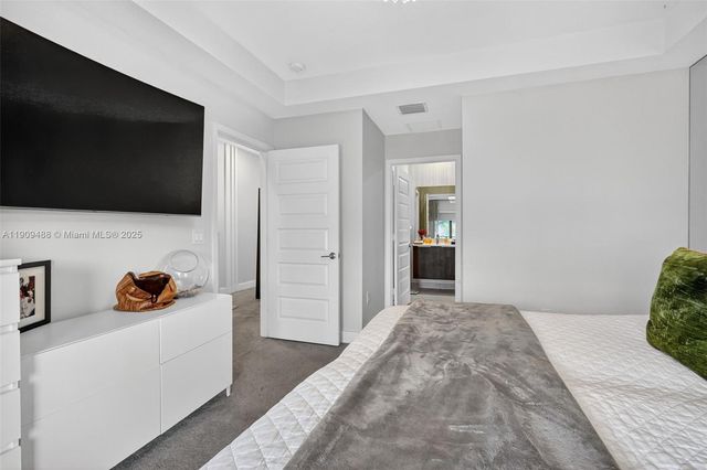 4740 NW 84th Ave, Doral, FL 33166