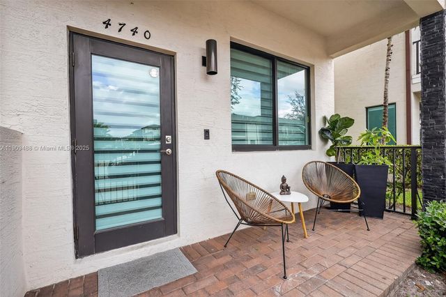 4740 NW 84th Ave, Doral, FL 33166