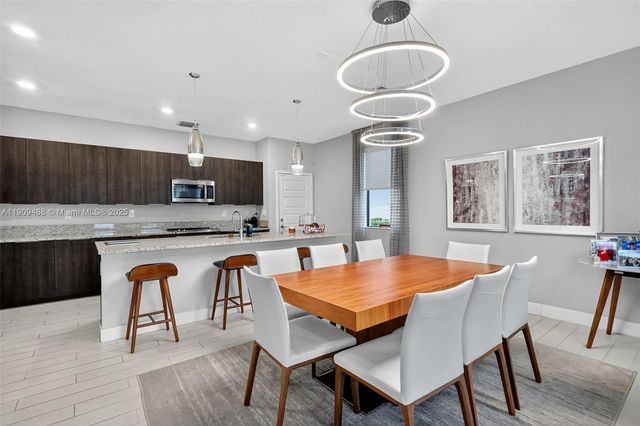 4740 NW 84th Ave, Doral, FL 33166