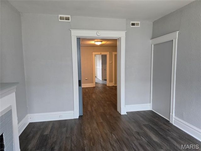 548 Eiler Street, St Louis, MO 63111