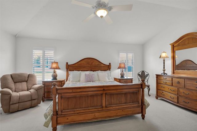 934 MOSES LOOP, The Villages, FL 32162