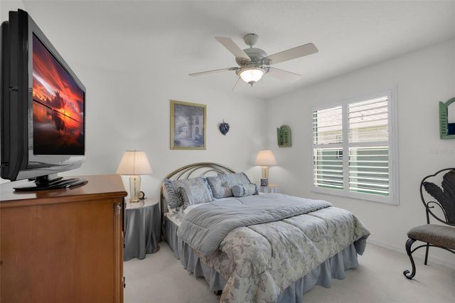 934 MOSES LOOP, The Villages, FL 32162