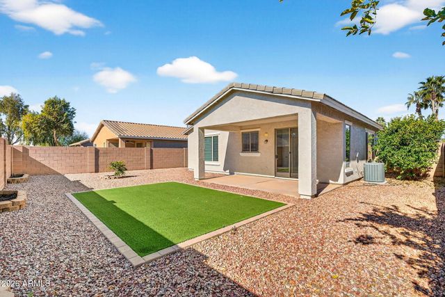 3351 E CLIFTON Avenue, Gilbert, AZ 85295