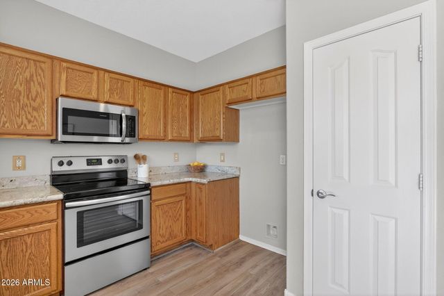 3351 E CLIFTON Avenue, Gilbert, AZ 85295