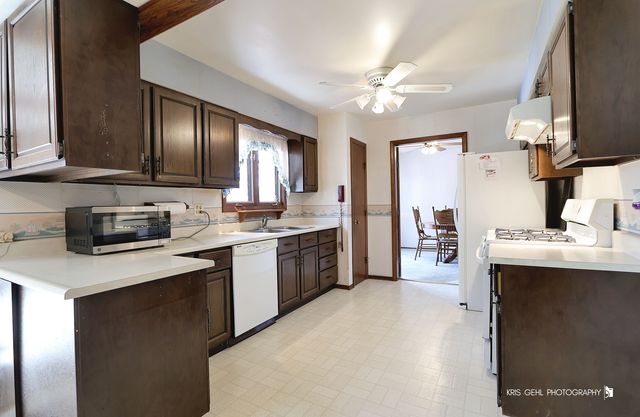 38383 N Tewes Court, Beach Park, IL 60087