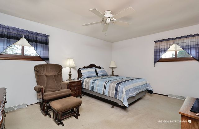 38383 N Tewes Court, Beach Park, IL 60087