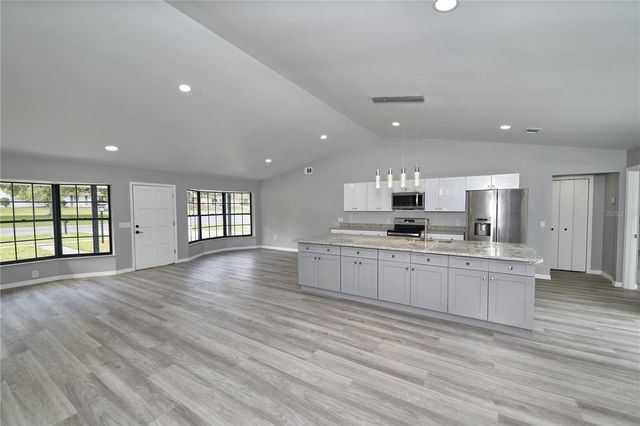 211 MARION OAKS LANE, Ocala, FL 34473