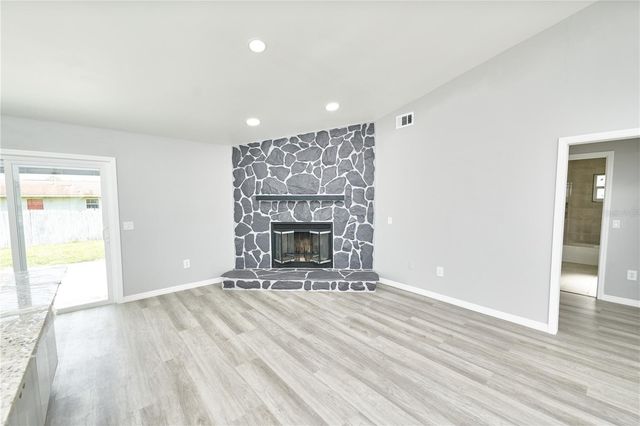 211 MARION OAKS LANE, Ocala, FL 34473