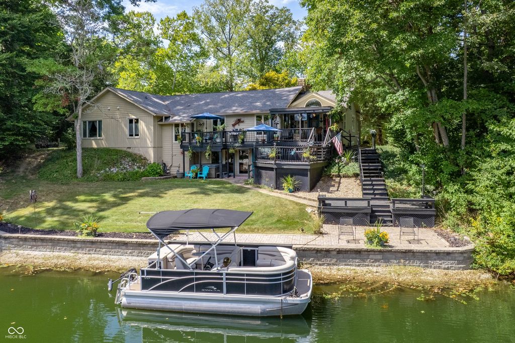 3671 N Windsor Place, Martinsville, IN 46151