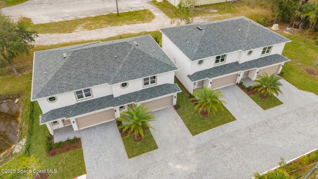 199 Dayton Boulevard, Melbourne Village, FL 32904