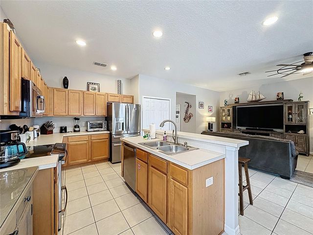 163 TIGERLILY COURT, Davenport, FL 33837