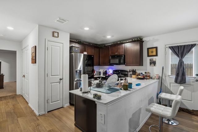 2912 Greenhorn Avenue, Crandall, TX 75114