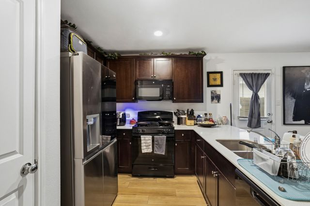 2912 Greenhorn Avenue, Crandall, TX 75114