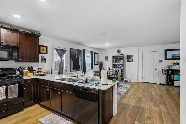 2912 Greenhorn Avenue, Crandall, TX 75114