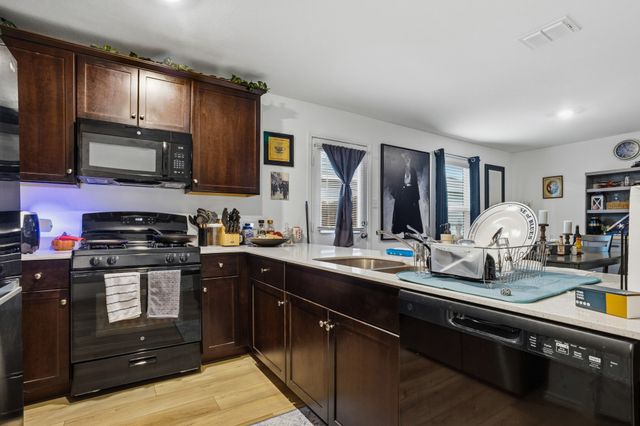 2912 Greenhorn Avenue, Crandall, TX 75114