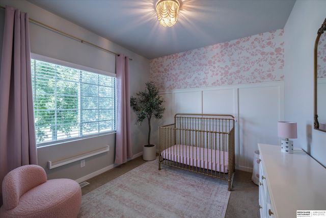 9401 S 178th Street, Omaha, NE 68136