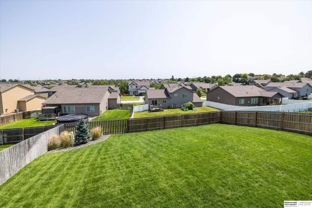 9401 S 178th Street, Omaha, NE 68136