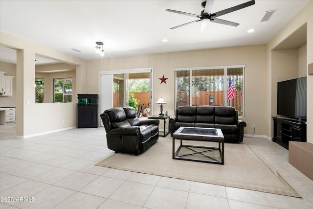 26449 W ESCUDA Drive, Buckeye, AZ 85396