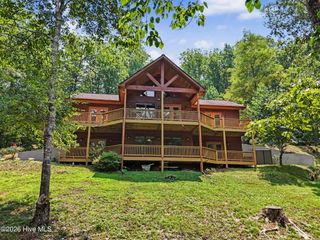 210 Majestic Drive, Hayesville, NC 28904