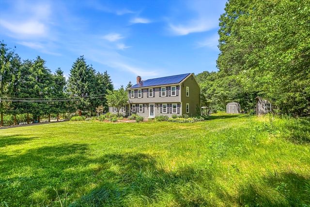 35 Chestnut St, Bellingham, MA 02019