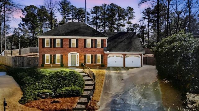 3626 Woodlark NE Drive, Roswell, GA 30075