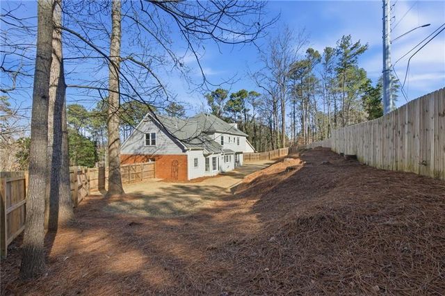 3626 Woodlark NE Drive, Roswell, GA 30075