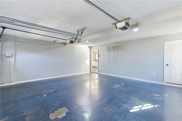 3626 Woodlark NE Drive, Roswell, GA 30075