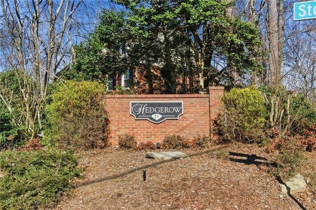 3626 Woodlark NE Drive, Roswell, GA 30075