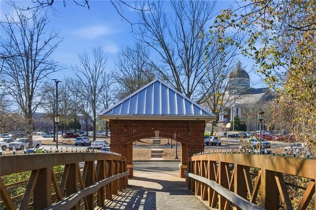 3626 Woodlark NE Drive, Roswell, GA 30075