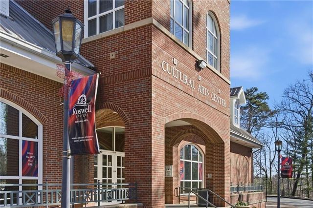 3626 Woodlark NE Drive, Roswell, GA 30075