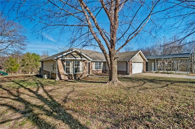 14124 Monica Drive, Gravette, AR 72736