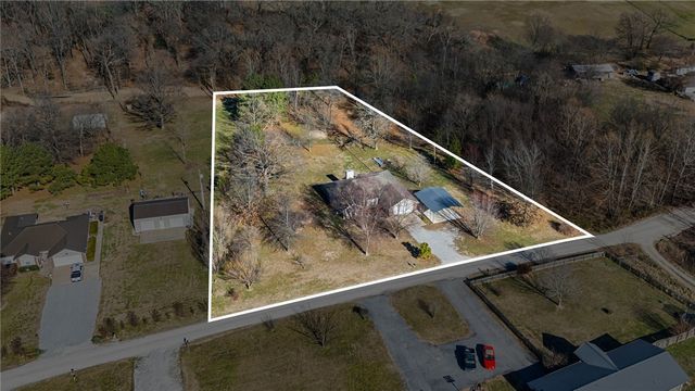 14124 Monica Drive, Gravette, AR 72736