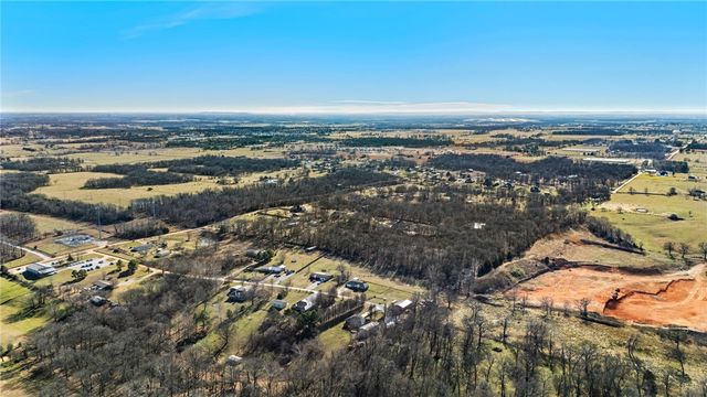 14124 Monica Drive, Gravette, AR 72736