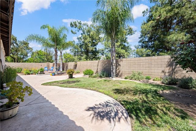 28264 Spring Creek Way, Menifee, CA 92585