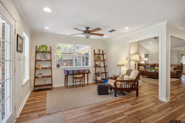 4109 Stone Brook Ln, Tyler, TX 75707