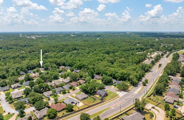 4109 Stone Brook Ln, Tyler, TX 75707
