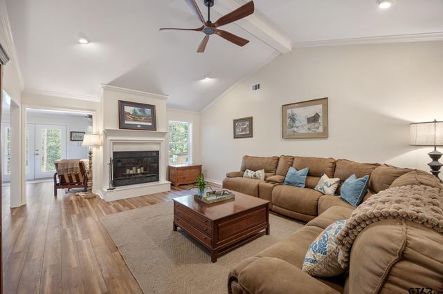 4109 Stone Brook Ln, Tyler, TX 75707