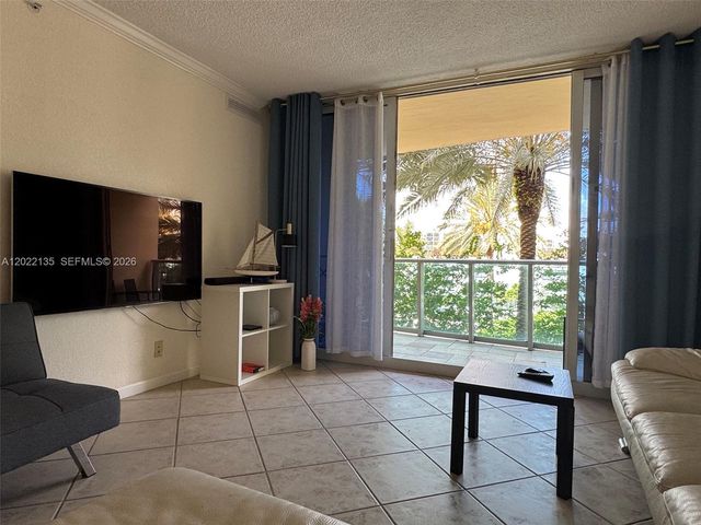 2501 S Ocean Dr 328, Hollywood, FL 33019