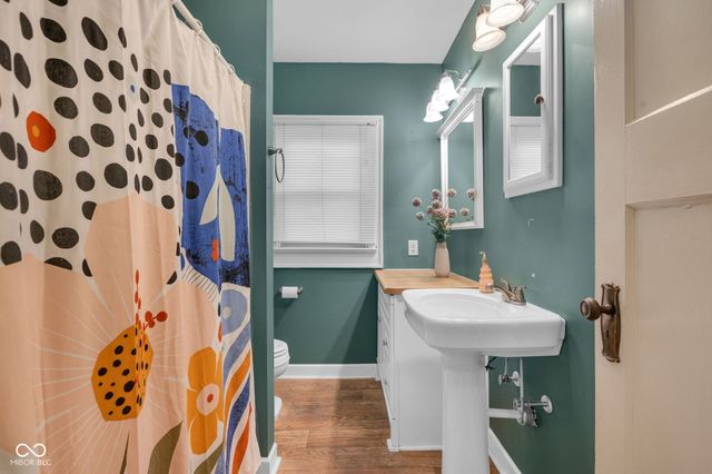 425 N Bosart Avenue, Indianapolis, IN 46201