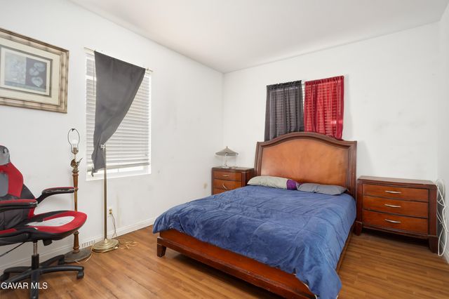 37854 Old Adobe Court, Palmdale, CA 93552