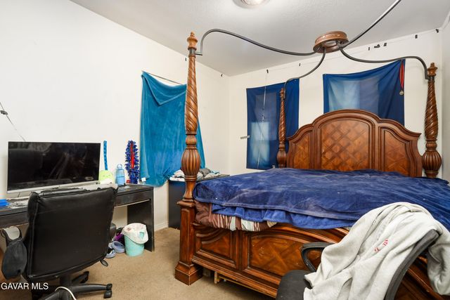37854 Old Adobe Court, Palmdale, CA 93552