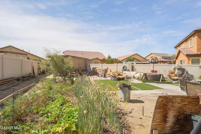 37854 Old Adobe Court, Palmdale, CA 93552