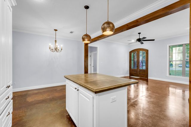 88 Rock hill Rd., Sumrall, MS 39482