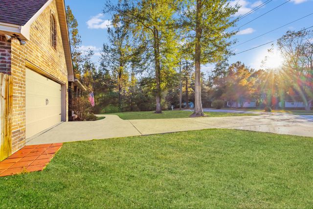 88 Rock hill Rd., Sumrall, MS 39482