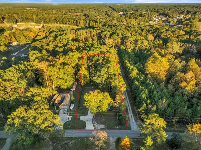 88 Rock hill Rd., Sumrall, MS 39482