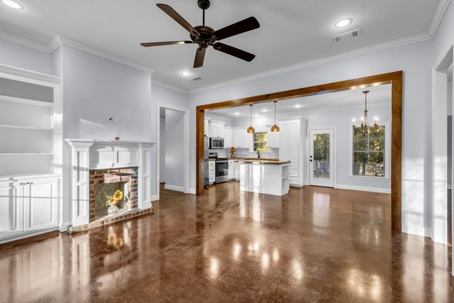 88 Rock hill Rd., Sumrall, MS 39482